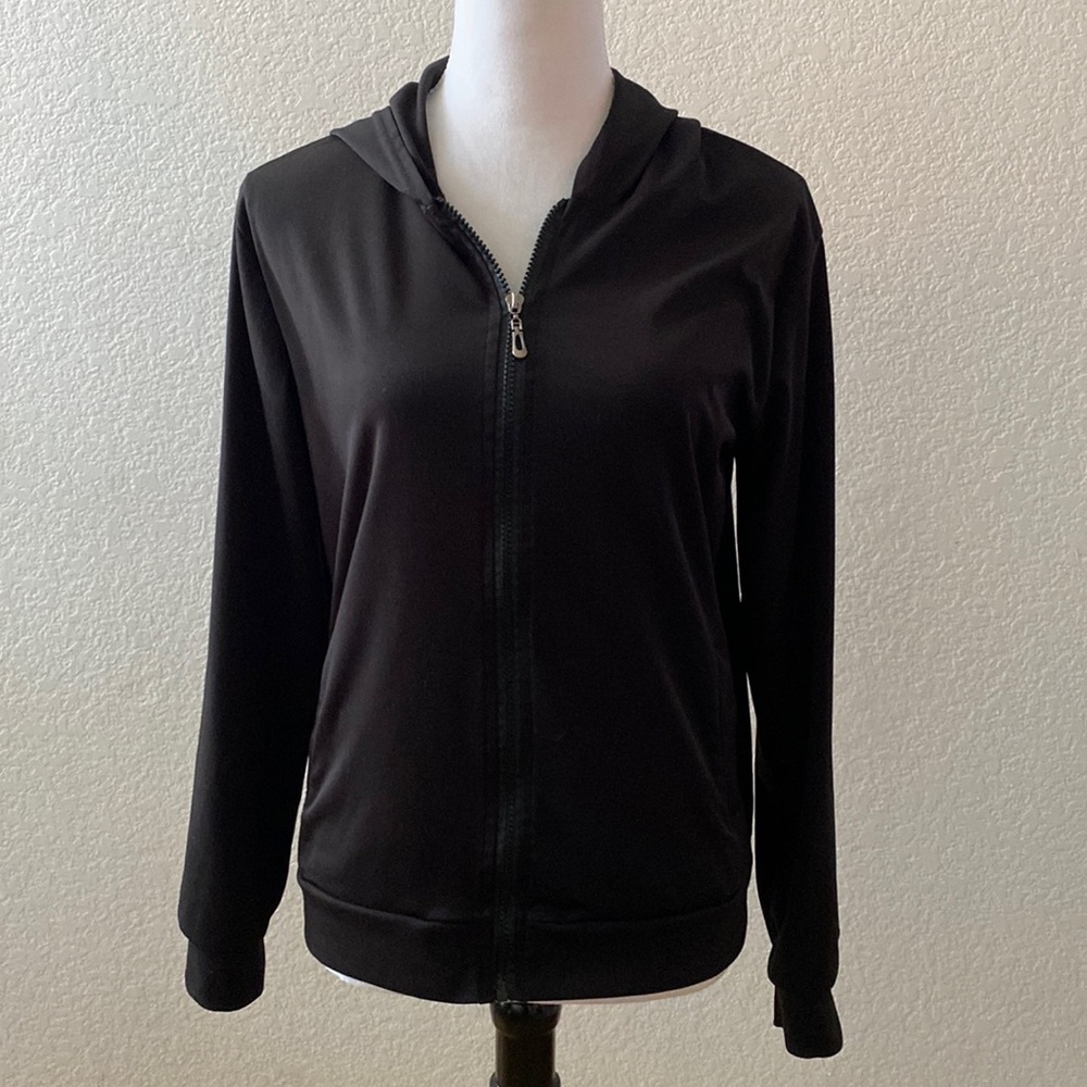 Sport hoodie light material polyester